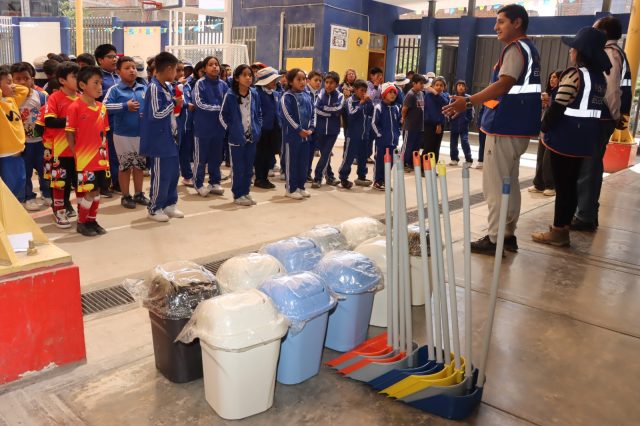 MDCH RECONOCE A I. E. POR CULMINAR PROGRAMA MUNICIPAL EDDUCA