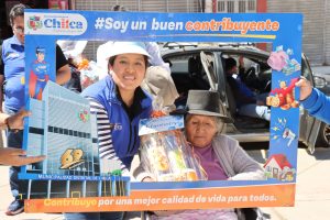 CHILCA PREMIA A VECINOS PUNTUALES CON CANASTAS Y KITS DE VÍVERES
