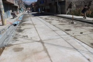 PISTAS Y VEREDAS TRANSFORMAN TRES BARRIOS DE CHILCA