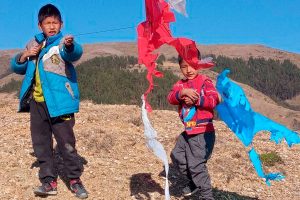 CHILCA INVITA A VIVIR UNA TARDE EN FAMILIA CON COMETAS