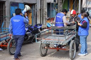 MUNICIPIO DE CHILCA INSCRIBE TRICICLEROS EN MERCADOS PARA COMPETENCIA